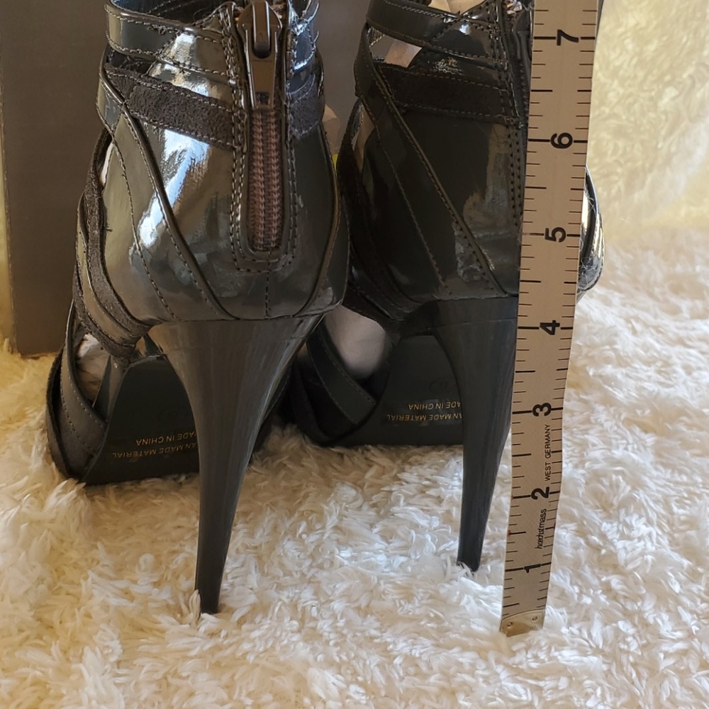 Heels👠 - Picture 3 of 7